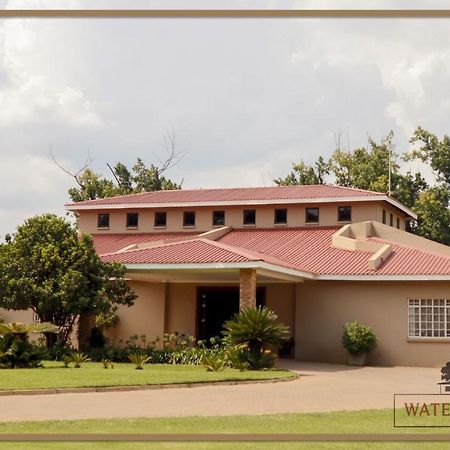 Water On Waldrift Guesthouse Vereeniging Εξωτερικό φωτογραφία